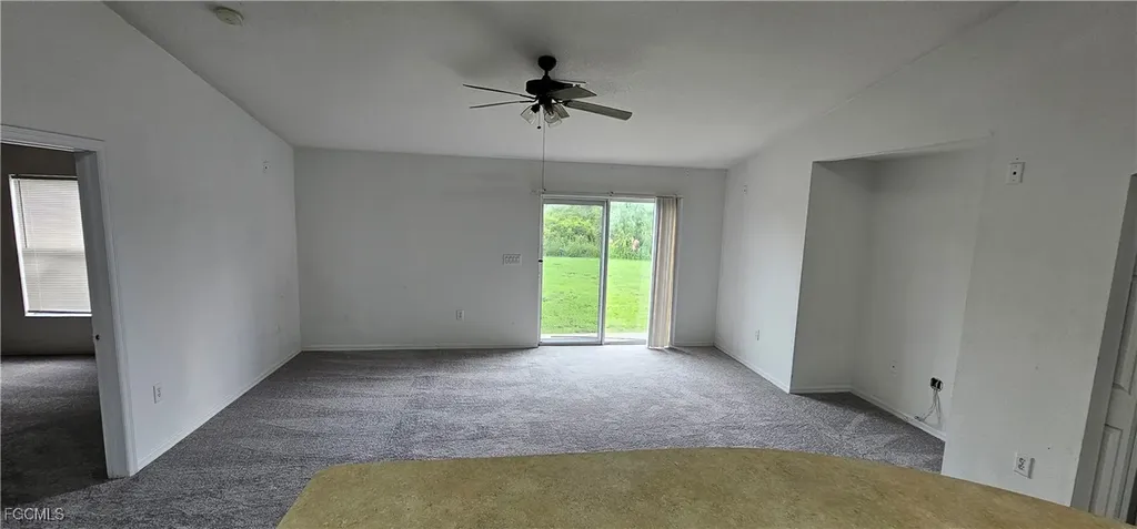 2812 62nd Street W Lehigh Acres FL 33971