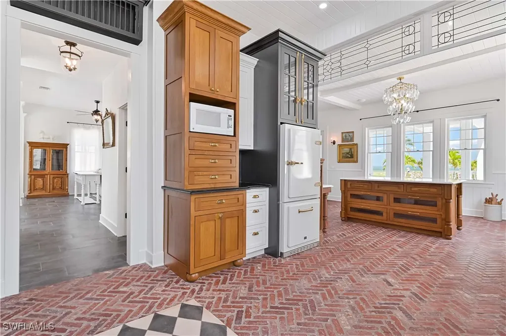 8241 Main Street Bokeelia FL 33922