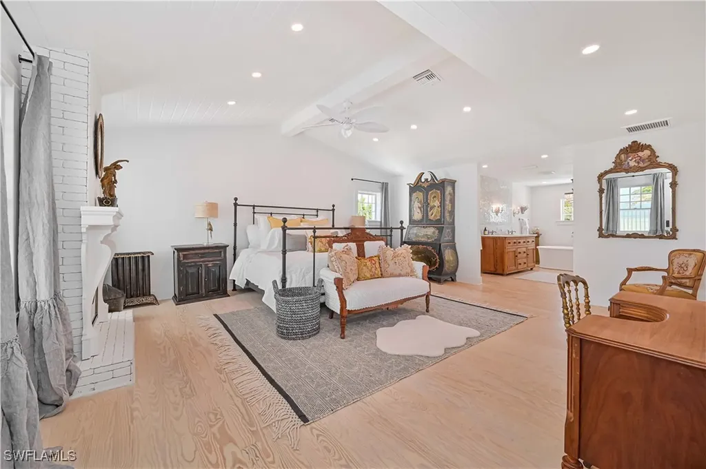 8241 Main Street Bokeelia FL 33922