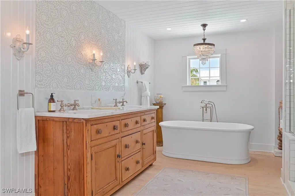 8241 Main Street Bokeelia FL 33922