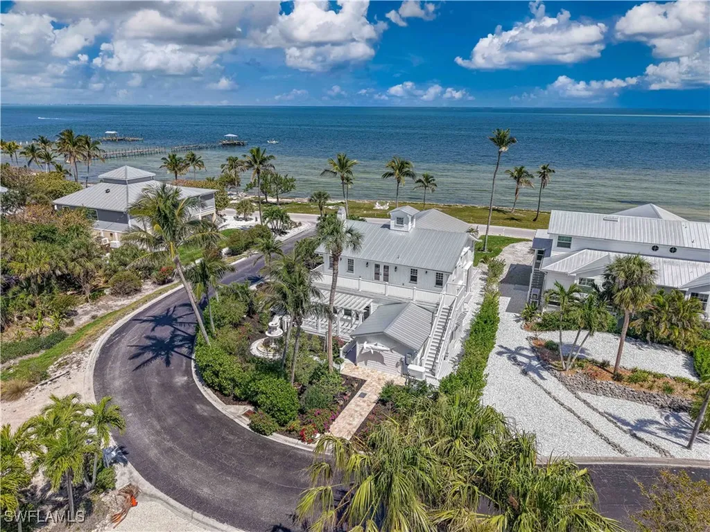 8241 Main Street Bokeelia FL 33922