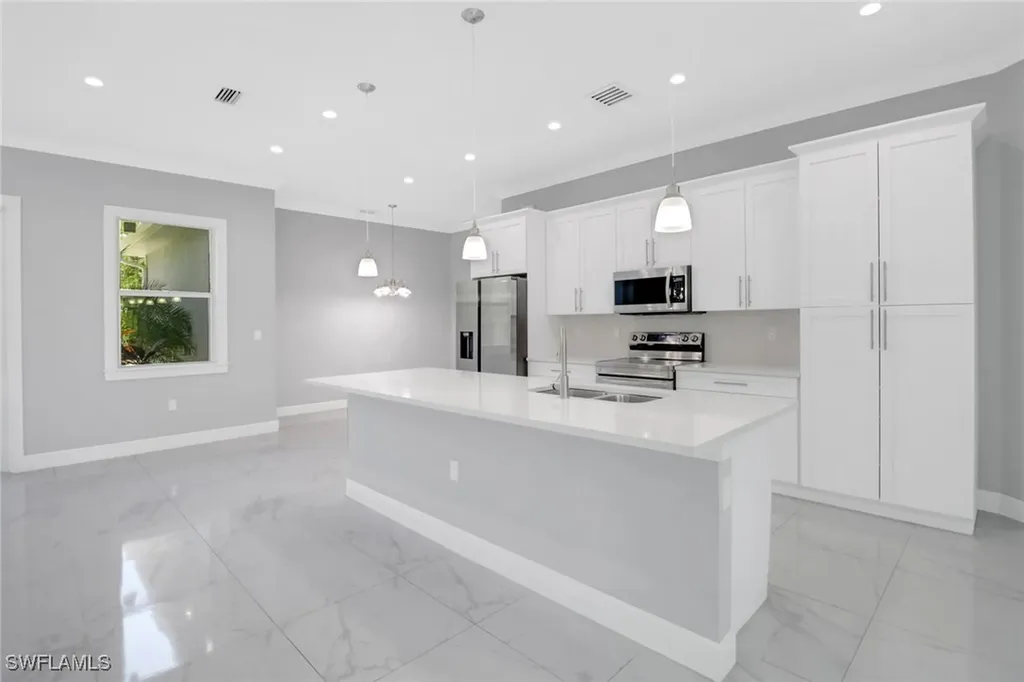 4140 31st Avenue NE Naples FL 34120
