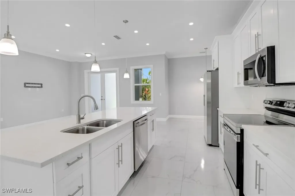 4140 31st Avenue NE Naples FL 34120