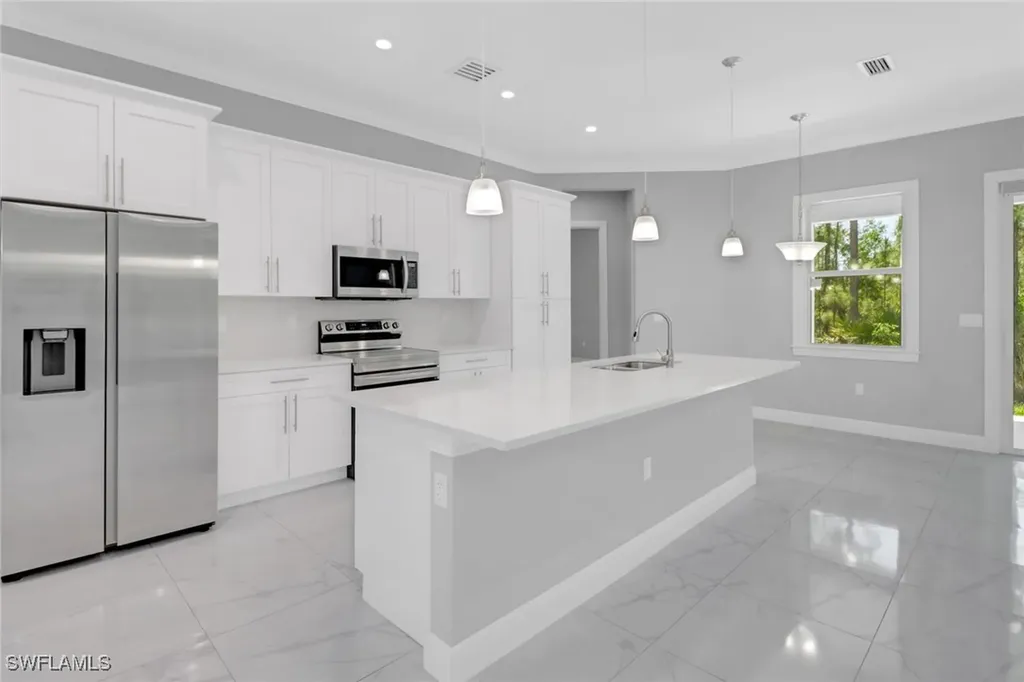 4140 31st Avenue NE Naples FL 34120