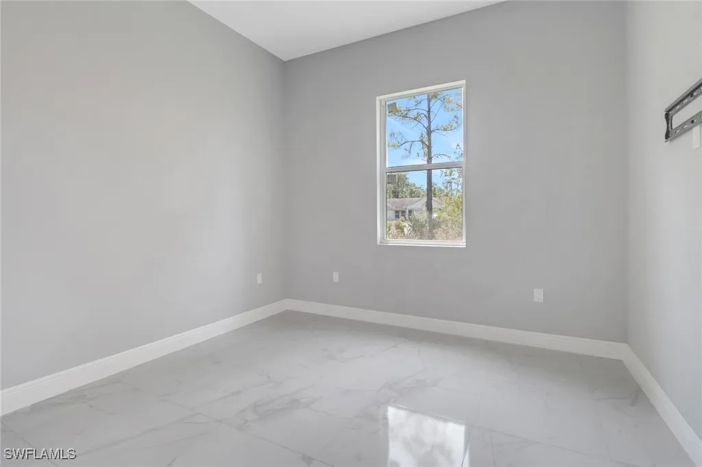 4140 31st Avenue NE Naples FL 34120