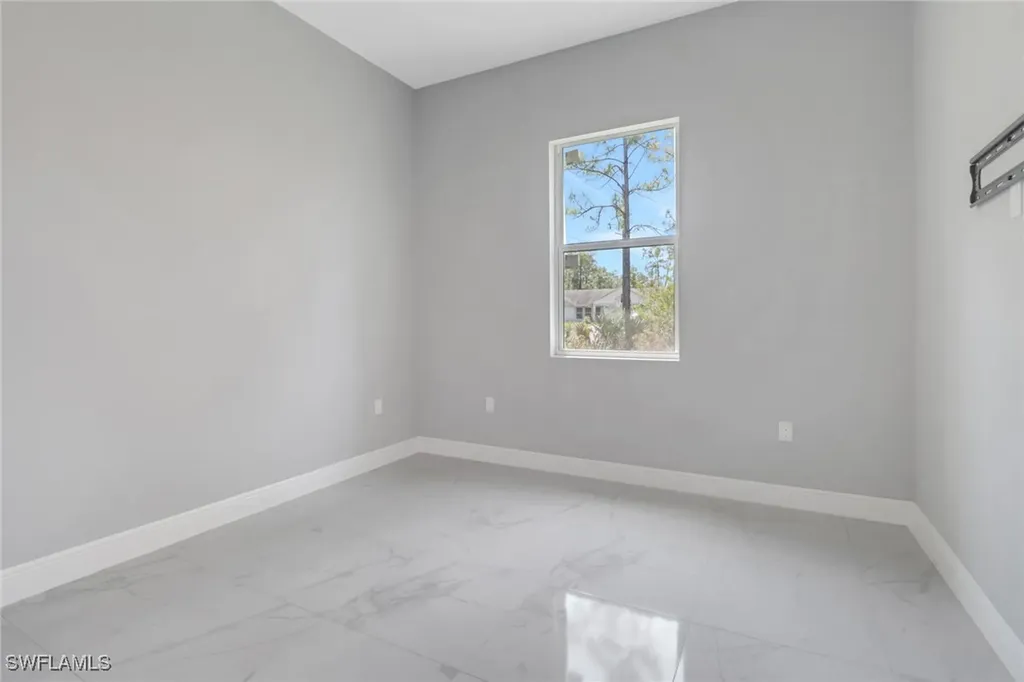 4140 31st Avenue NE Naples FL 34120