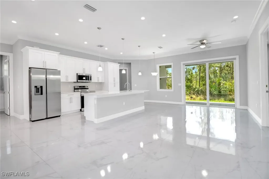 4140 31st Avenue NE Naples FL 34120