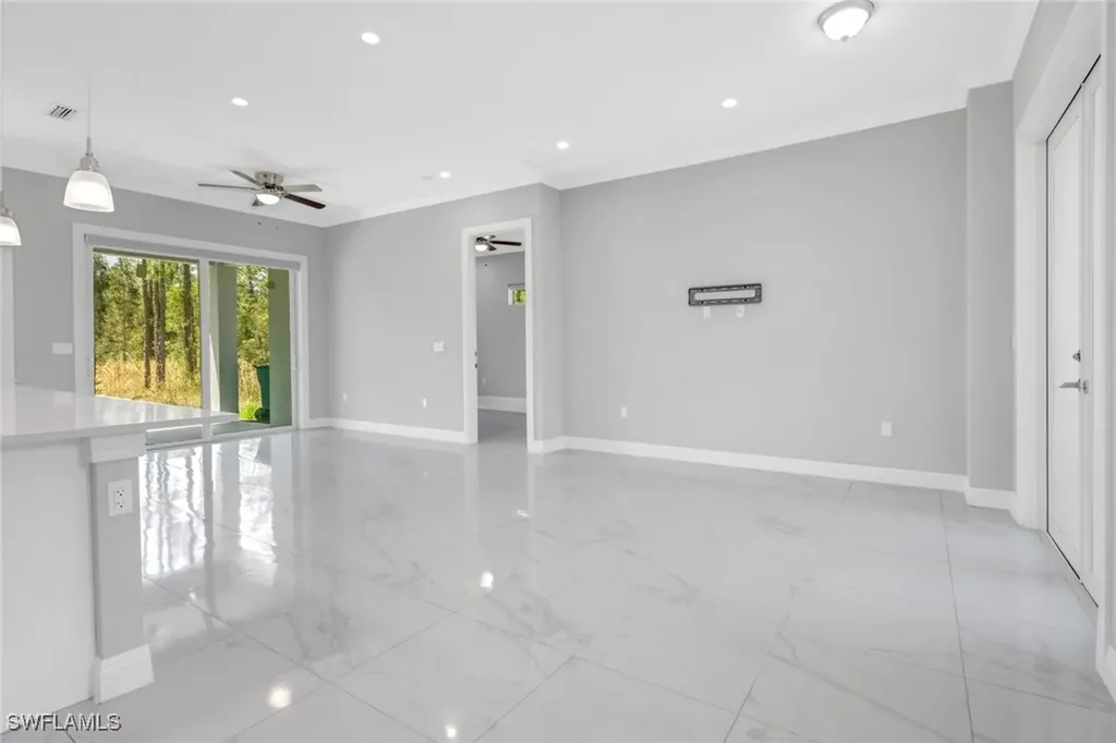 4140 31st Avenue NE Naples FL 34120