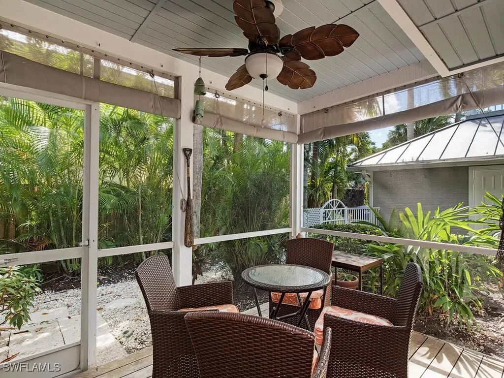 231 2nd Avenue S Naples FL 34102