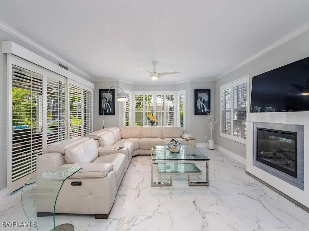 231 2nd Avenue S Naples FL 34102