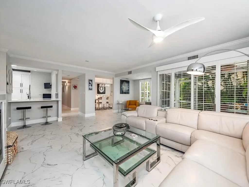 231 2nd Avenue S Naples FL 34102
