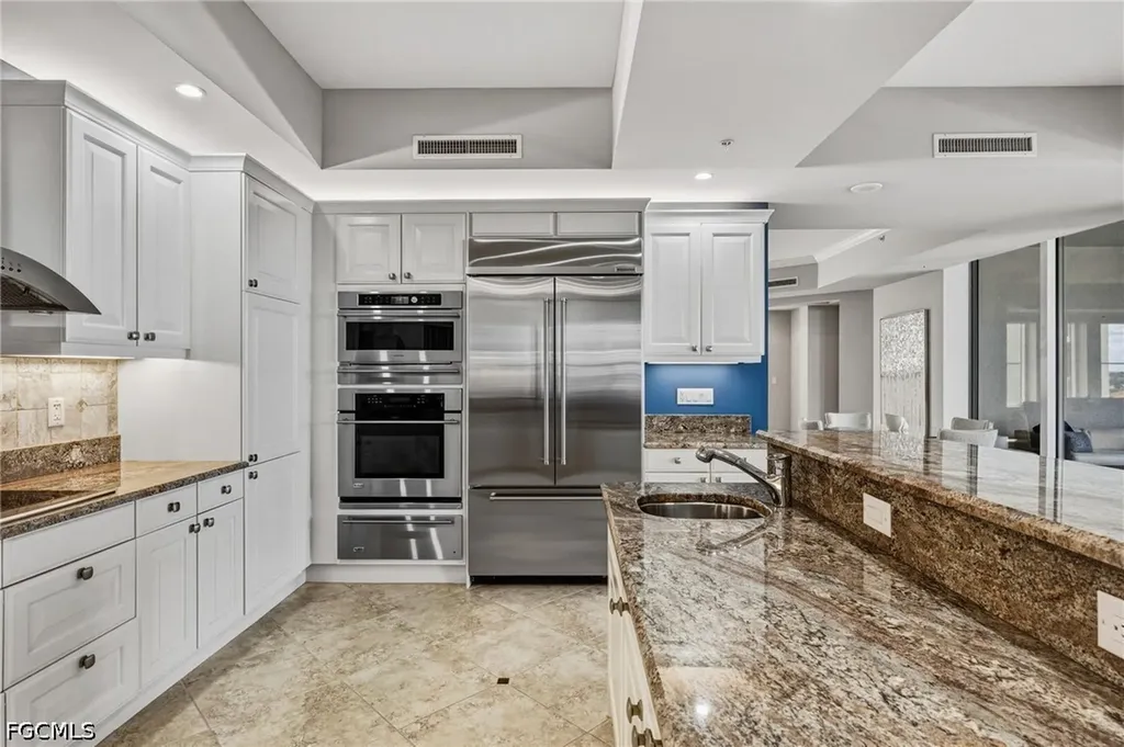 14270 Royal Harbour Court Fort Myers FL 33908