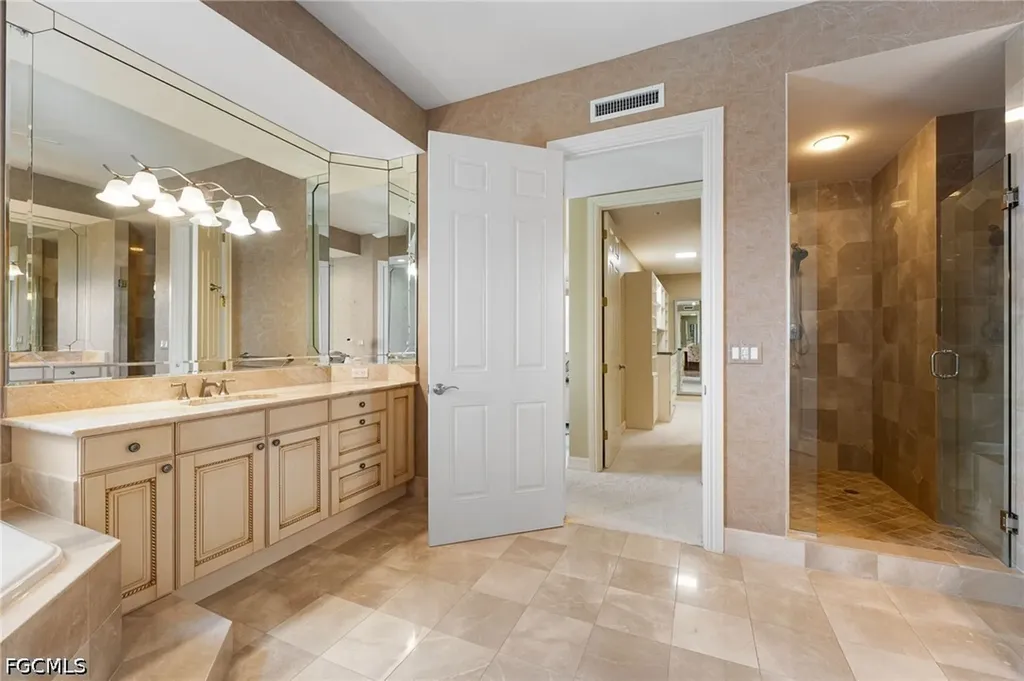 14270 Royal Harbour Court Fort Myers FL 33908