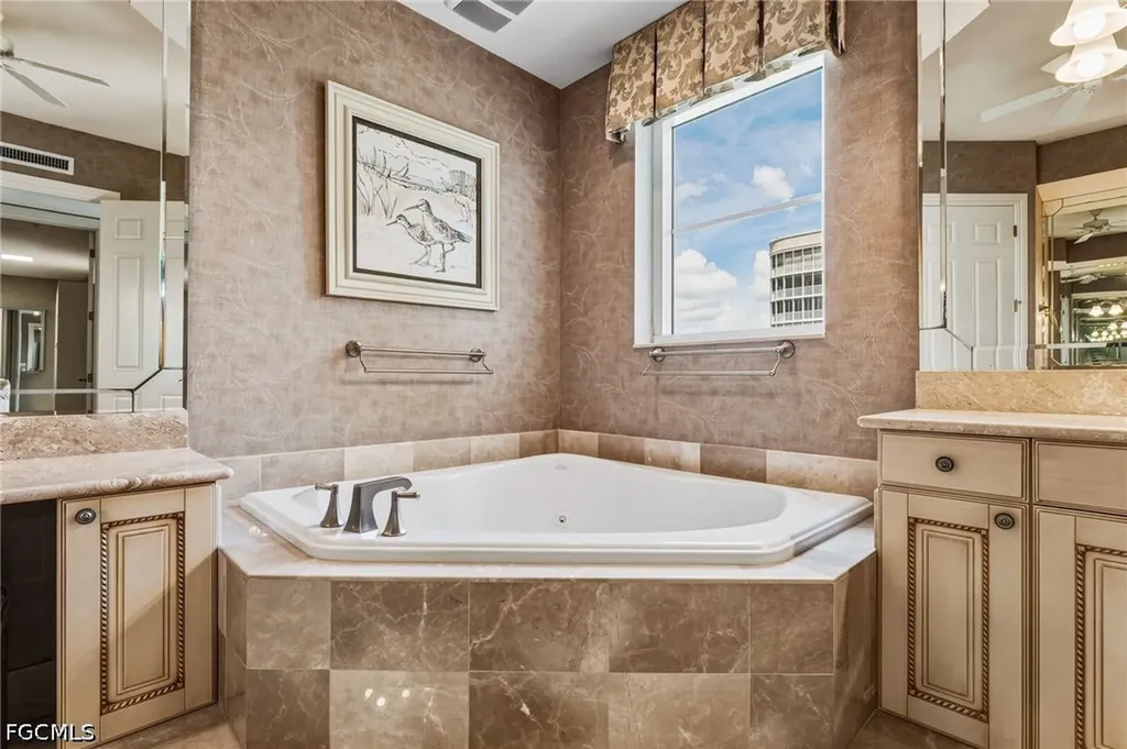 14270 Royal Harbour Court Fort Myers FL 33908