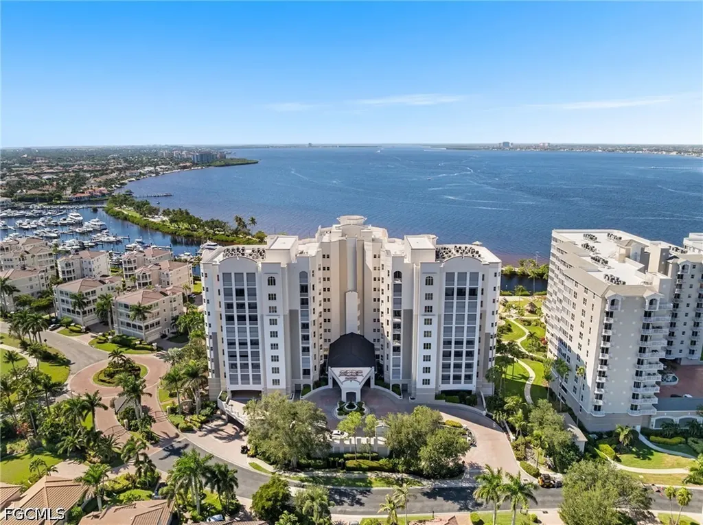 14270 Royal Harbour Court Fort Myers FL 33908