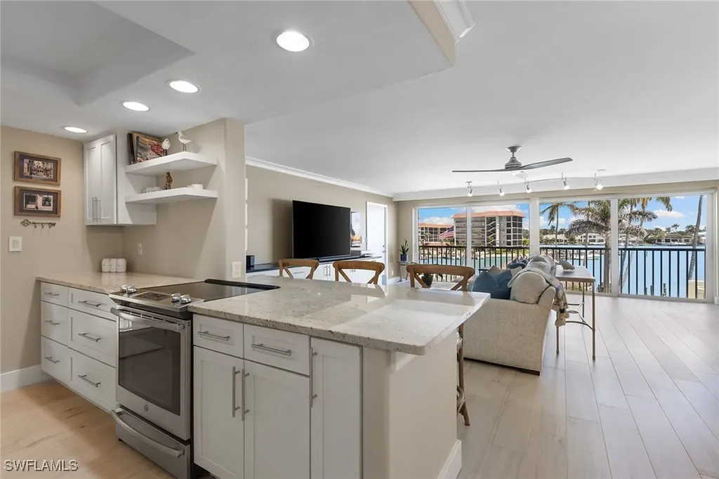 2850 Gulf Shore Boulevard N Naples FL 34103