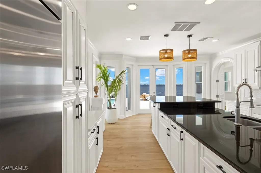 8451 Casa Del Rio Lane Fort Myers FL 33919