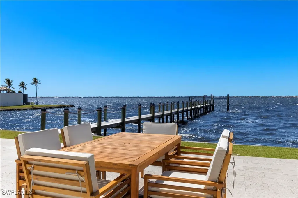 8451 Casa Del Rio Lane Fort Myers FL 33919