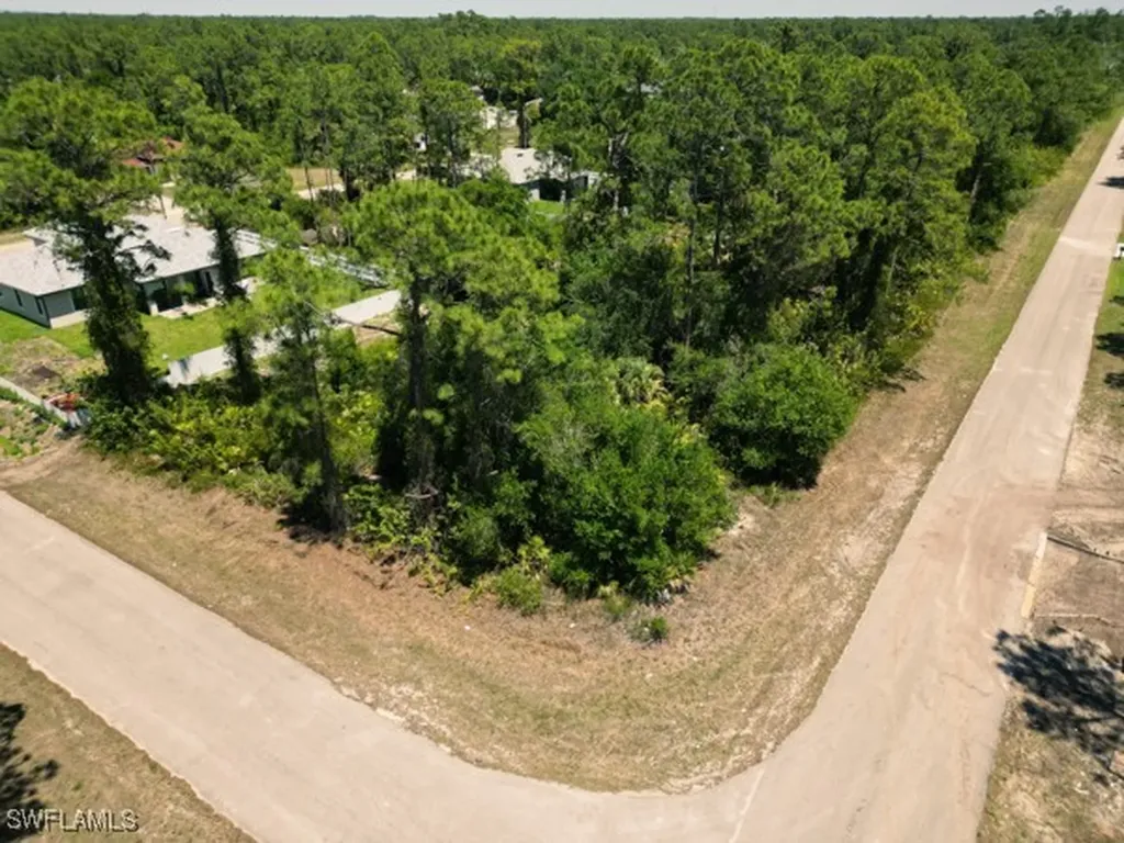 843 Ashland Street E Lehigh Acres FL 33974