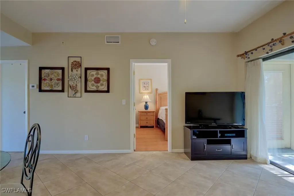 3323 Olympic Drive Naples FL 34105