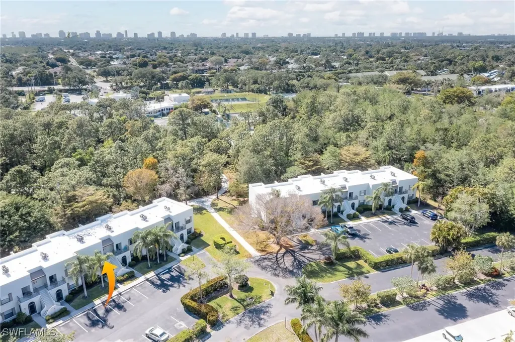 3323 Olympic Drive Naples FL 34105