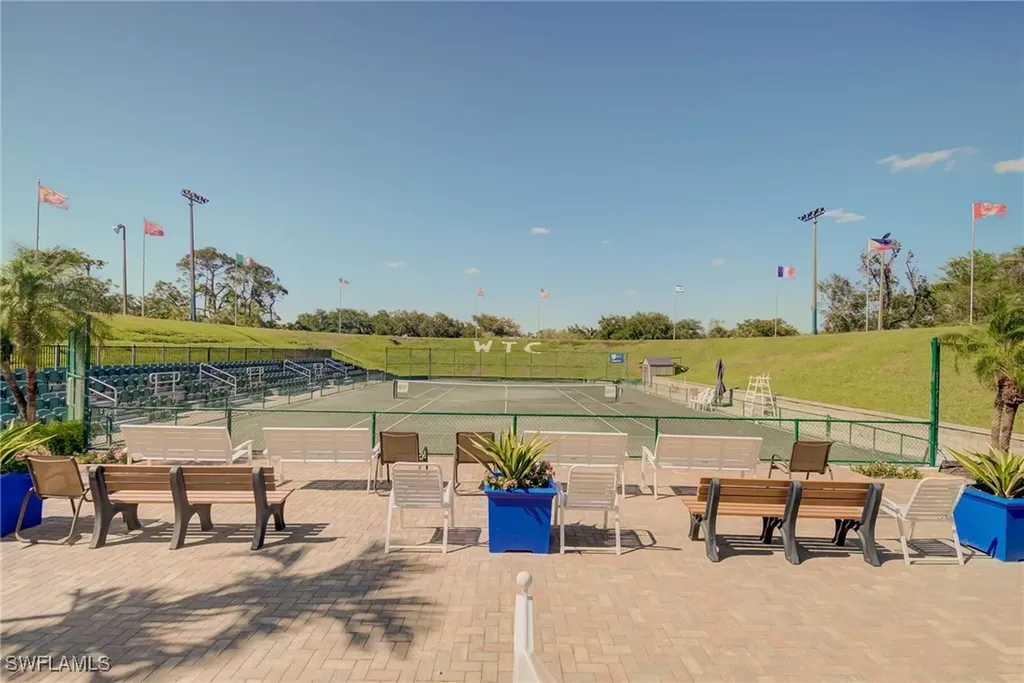 3323 Olympic Drive Naples FL 34105