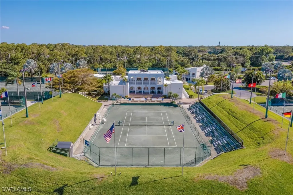 3323 Olympic Drive Naples FL 34105