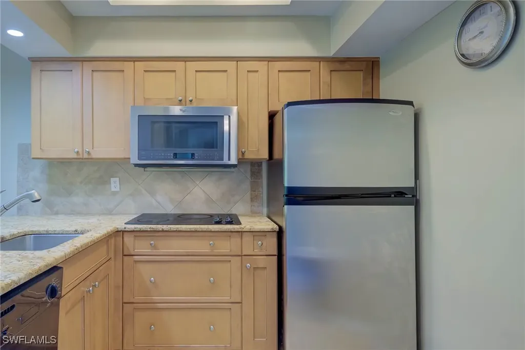 3323 Olympic Drive Naples FL 34105