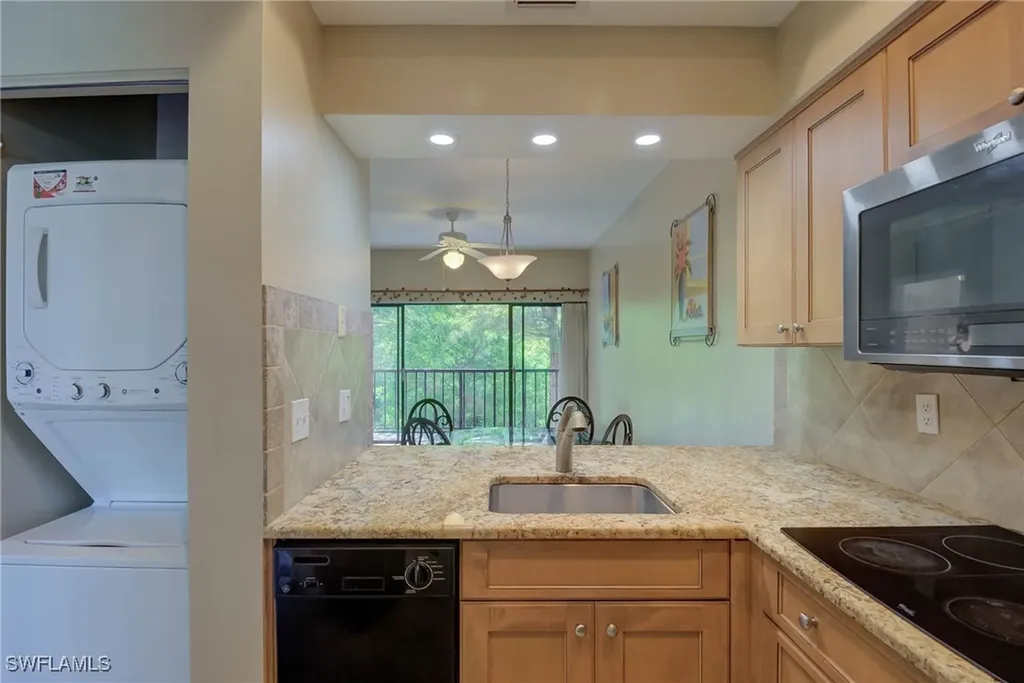 3323 Olympic Drive Naples FL 34105
