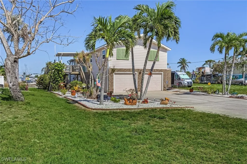3374 York Road St. James City FL 33956