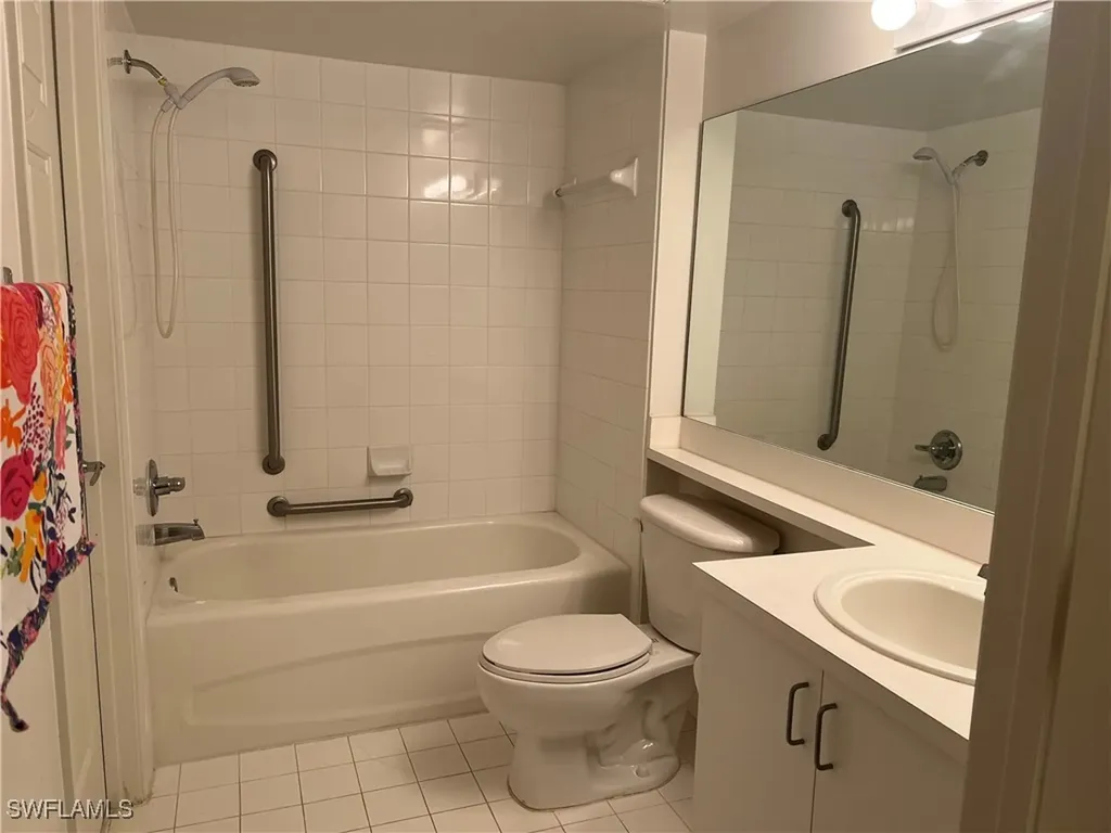 1865 Florida Club Drive Naples FL 34112