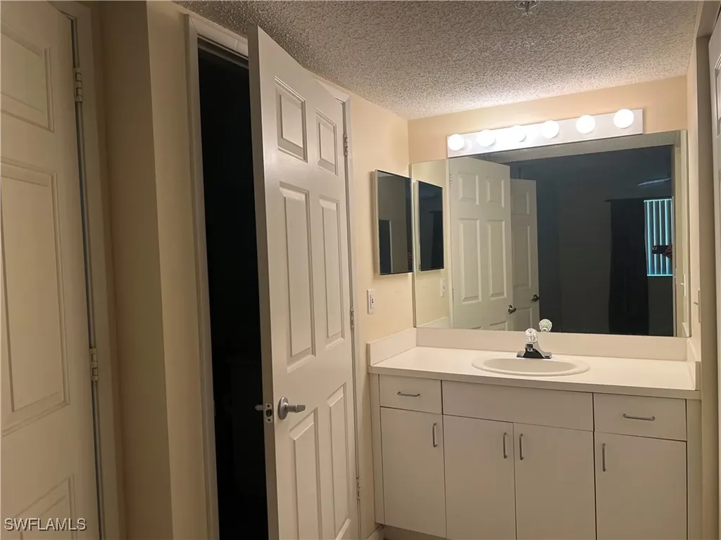 1865 Florida Club Drive Naples FL 34112