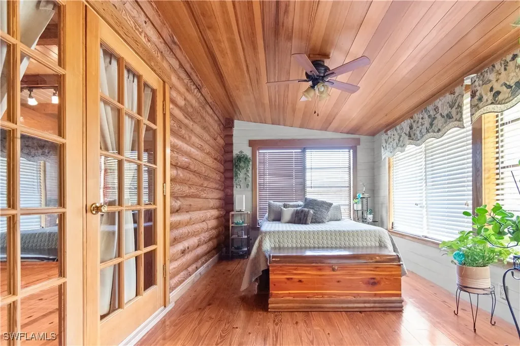 19861 N River Road Alva FL 33920