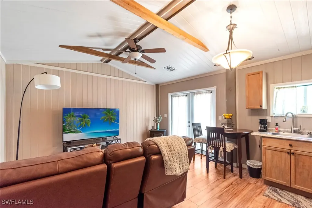 19861 N River Road Alva FL 33920