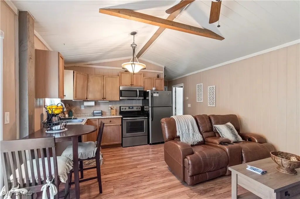 19861 N River Road Alva FL 33920