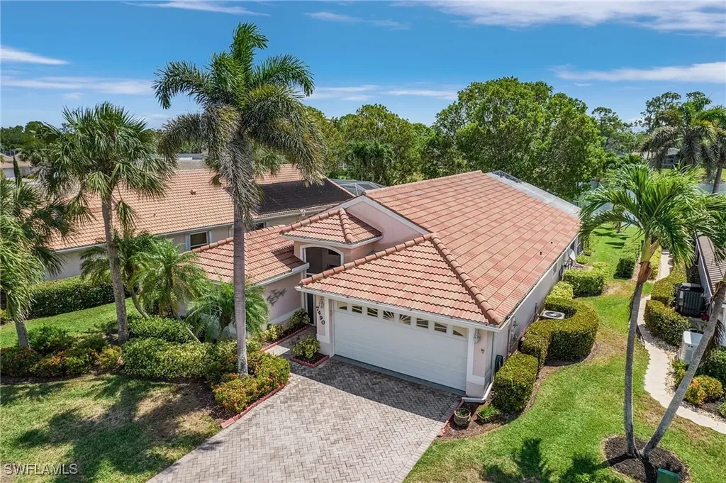 7490 Lourdes Court Naples FL 34104