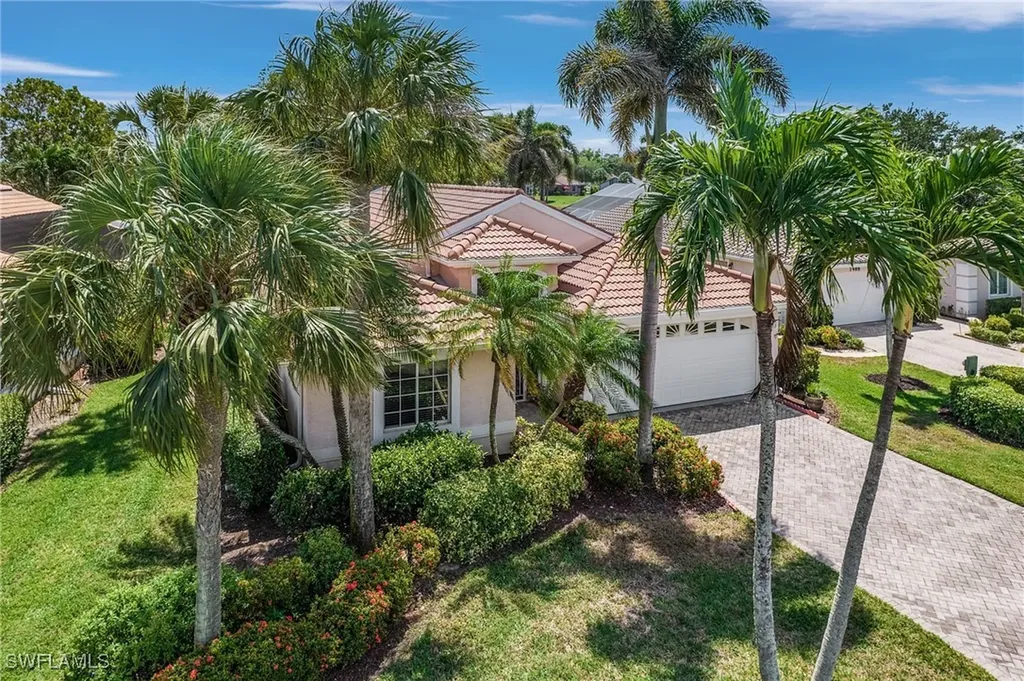 7490 Lourdes Court Naples FL 34104
