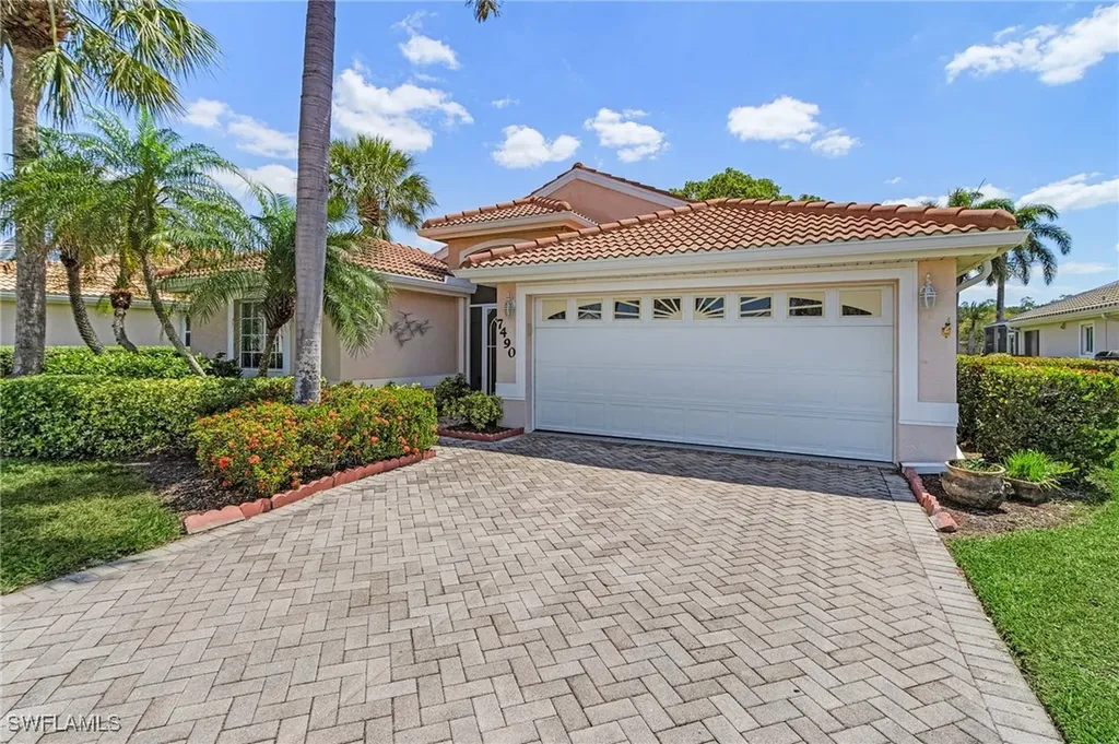 7490 Lourdes Court Naples FL 34104