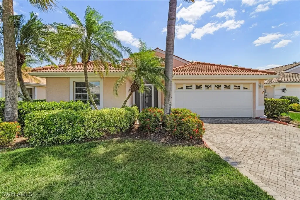 7490 Lourdes Court Naples FL 34104
