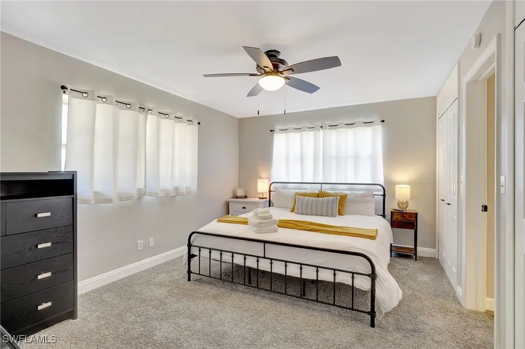 928 SE 30th Lane Cape Coral FL 33904