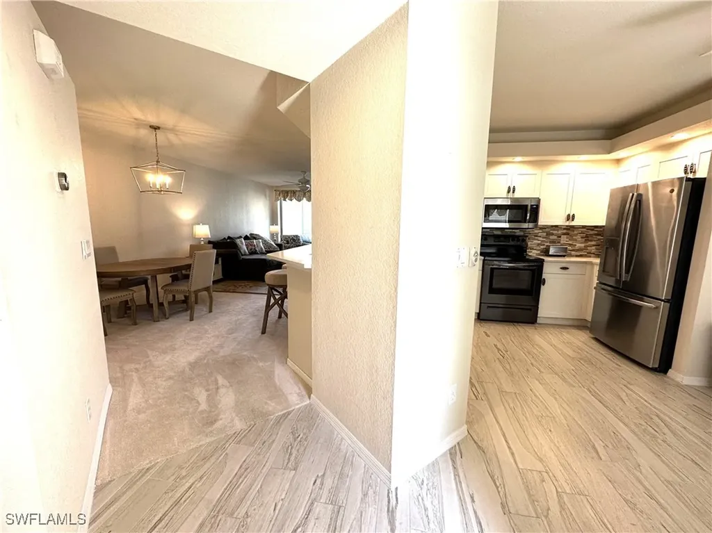 6816 Satinleaf Road S Naples FL 34109