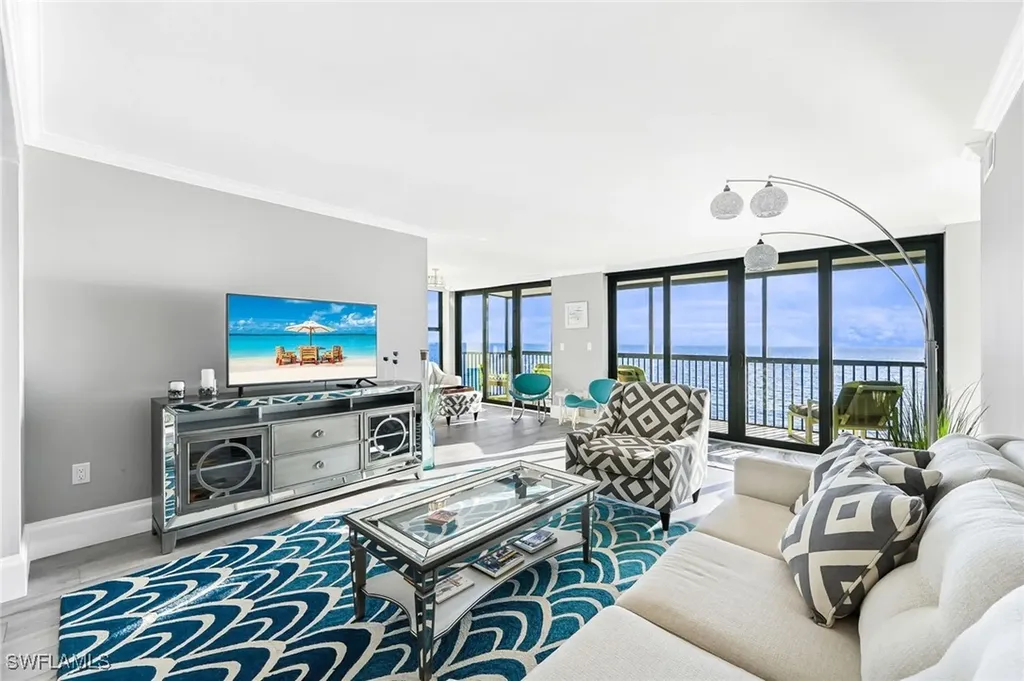 9375 Gulf Shore Drive Naples FL 34108