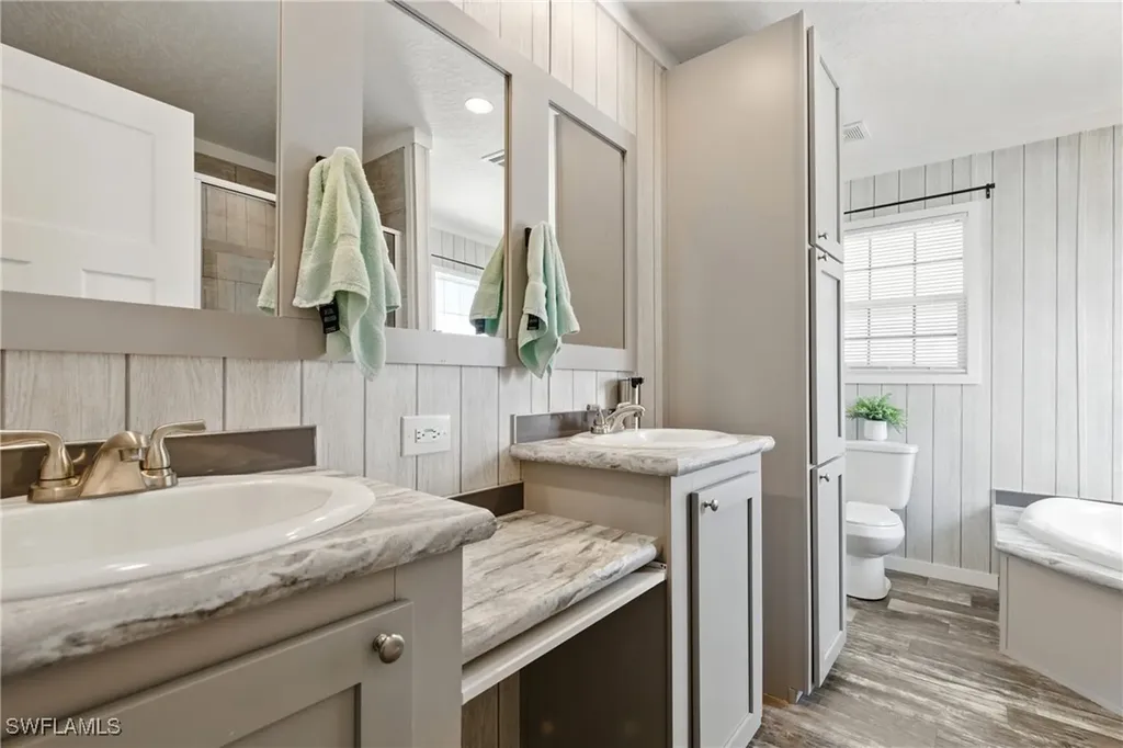 5151 Forest Park Drive North Fort Myers FL 33917