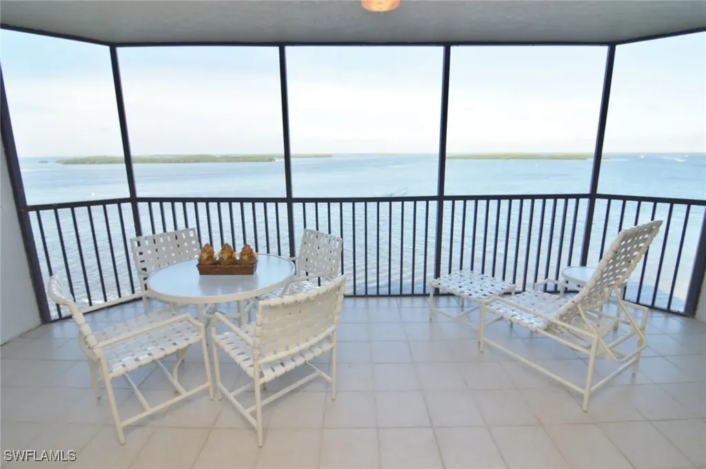 17170 Harbour Point Drive Fort Myers FL 33908