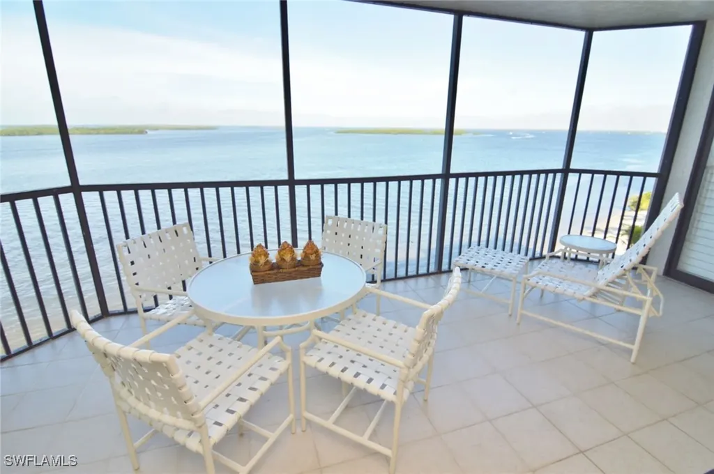17170 Harbour Point Drive Fort Myers FL 33908