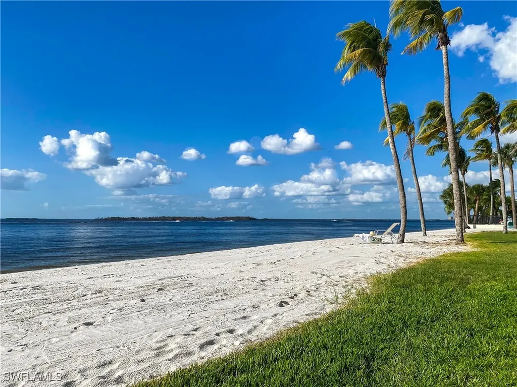 17170 Harbour Point Drive Fort Myers FL 33908