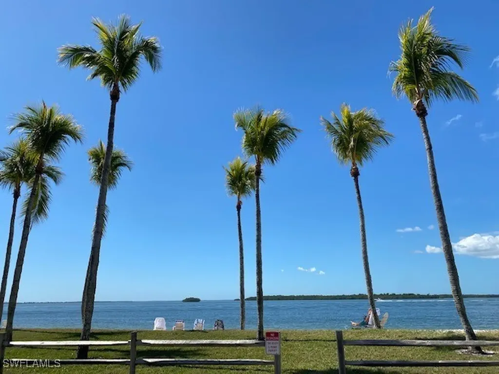 17170 Harbour Point Drive Fort Myers FL 33908