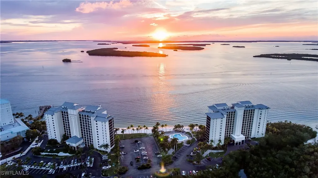 17170 Harbour Point Drive Fort Myers FL 33908
