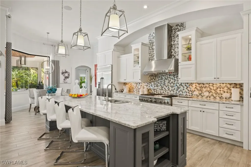 6363 Burnham Road Naples FL 34119