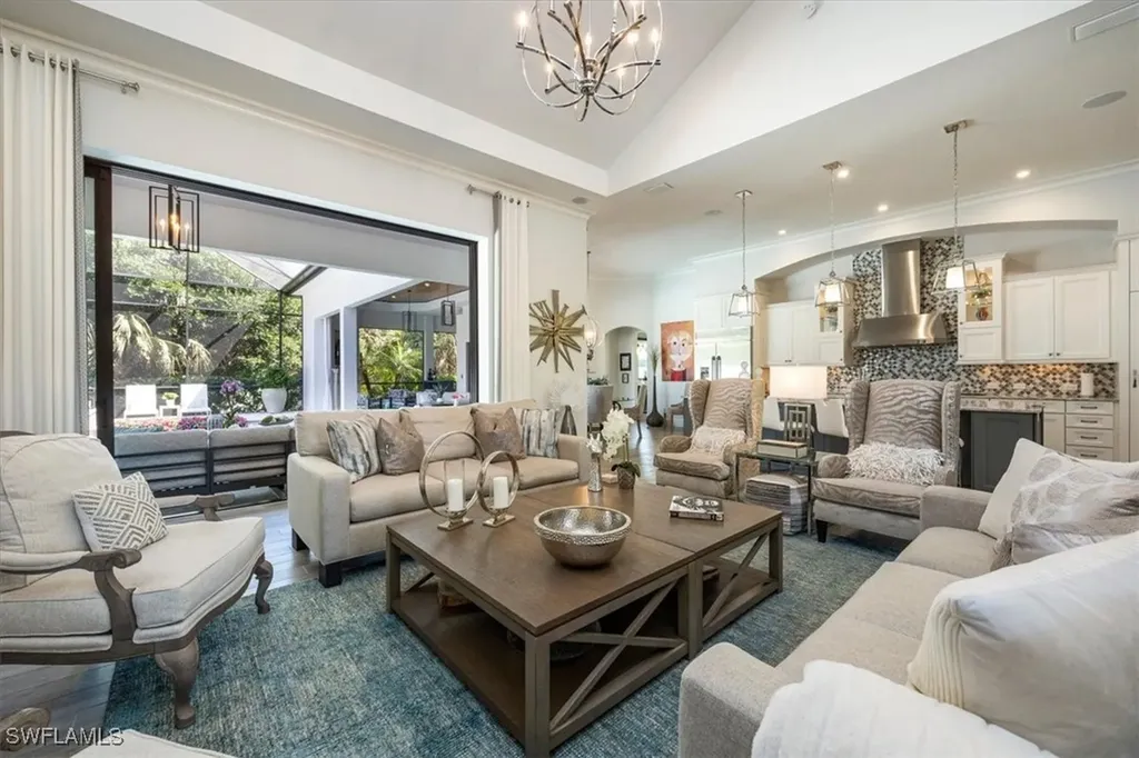 6363 Burnham Road Naples FL 34119